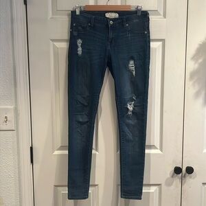 Altar’d state brand size 28/7 Style: Jane Doe Repair jeans